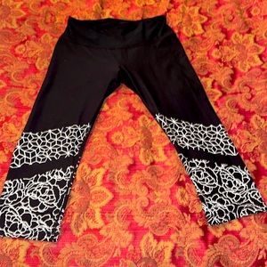 RBX Capri size M leggings